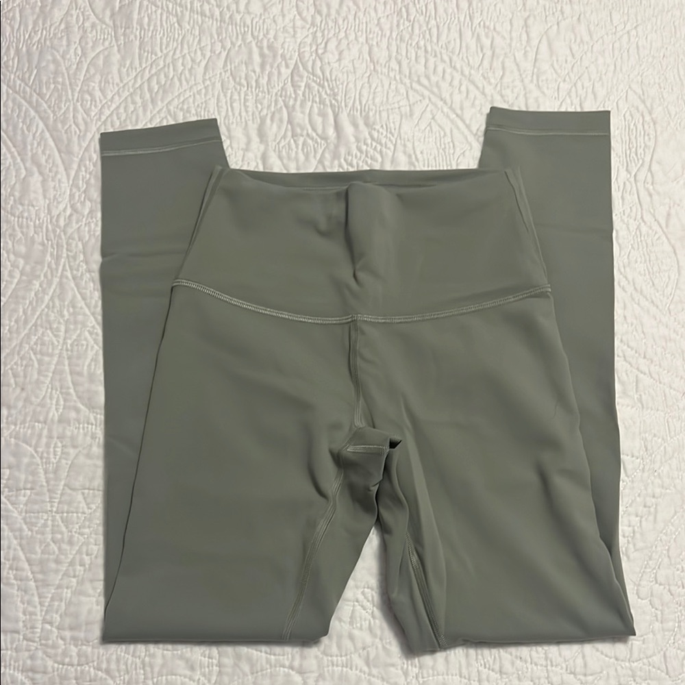 Lululemon Wunder Under Leggings